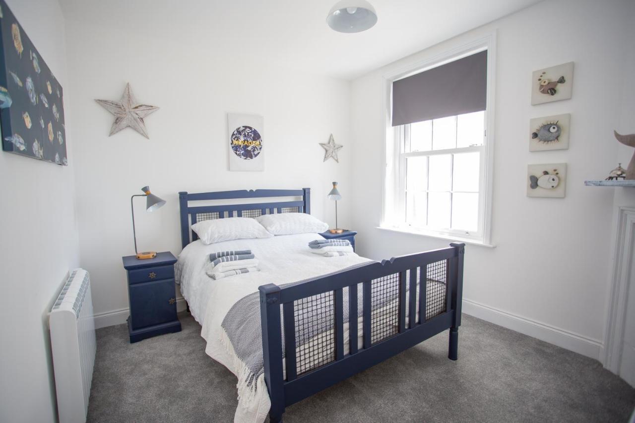 Lovely 3-bedroom With Stunning Sea Views Apartment Worthing